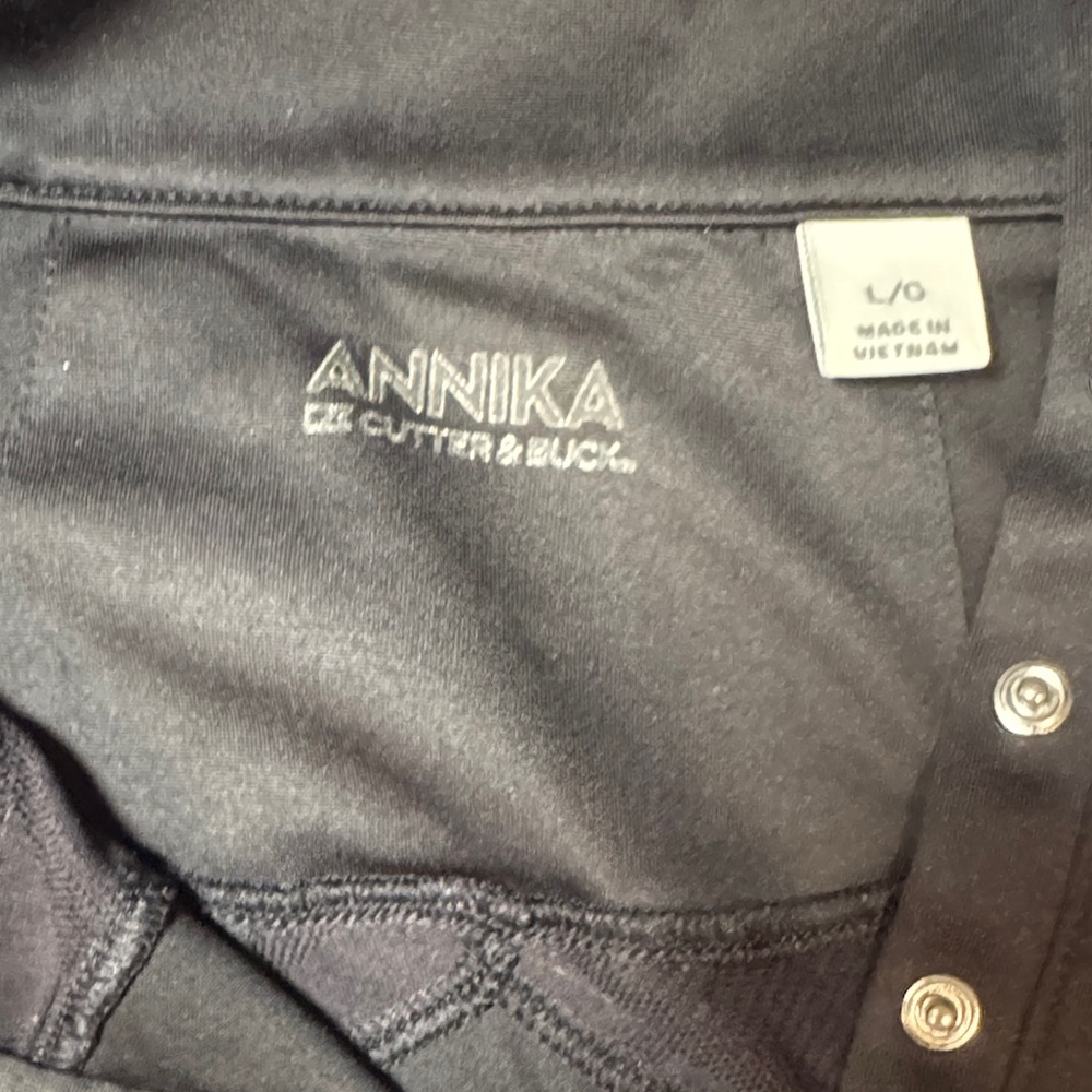 Woman's Annika by Cutter and Buck Black with White Collar Golf Shirt. Size Large - Picture 7 of 7